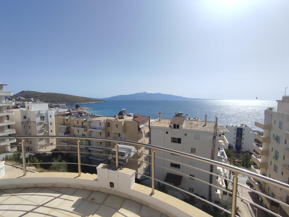 Apartments Globus Sarande Bagian luar foto