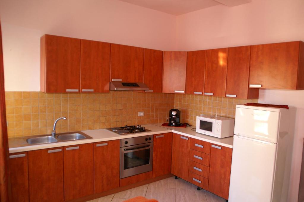 Apartments Globus Sarande Ruang foto